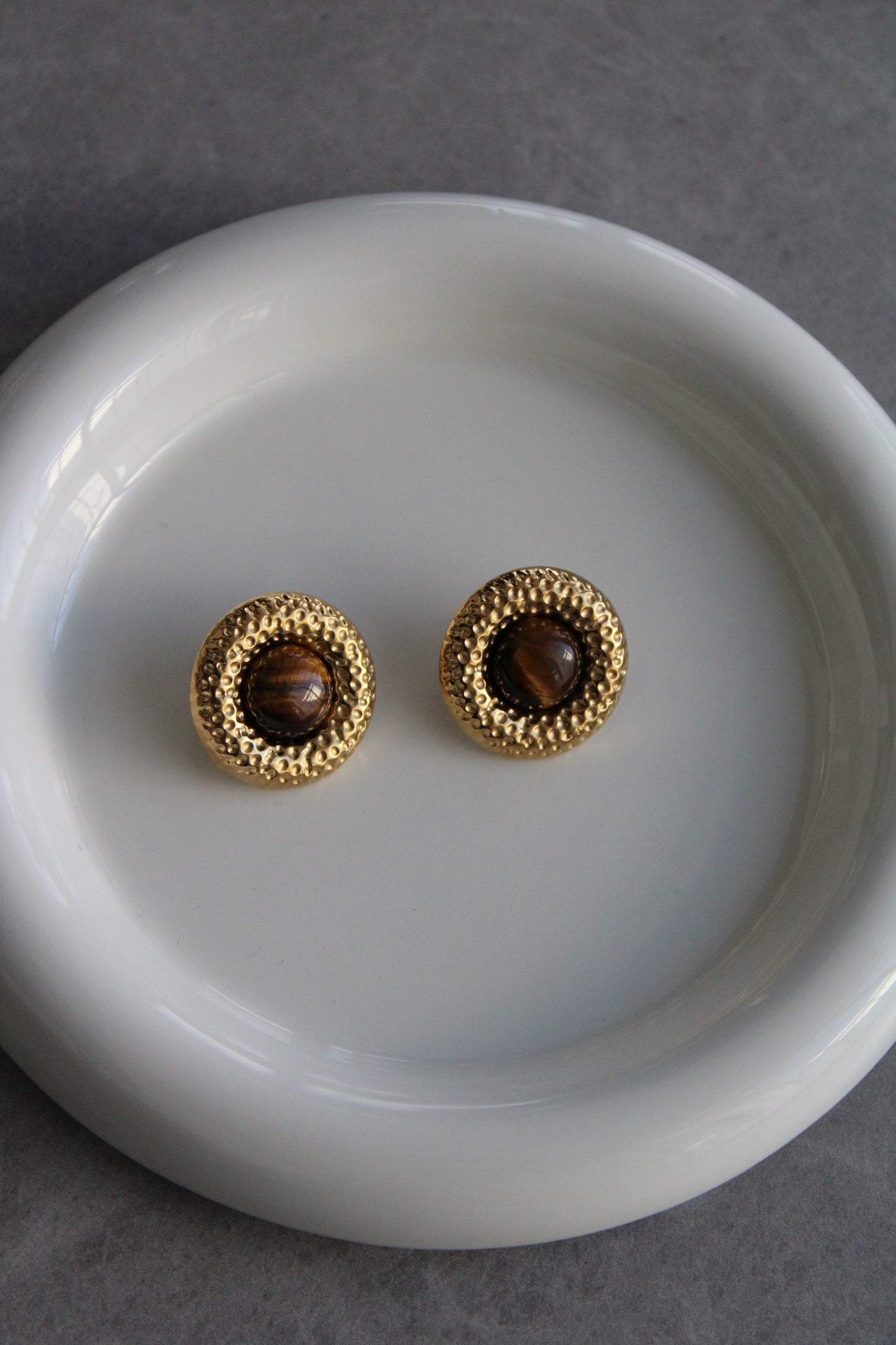Pendientes Carey