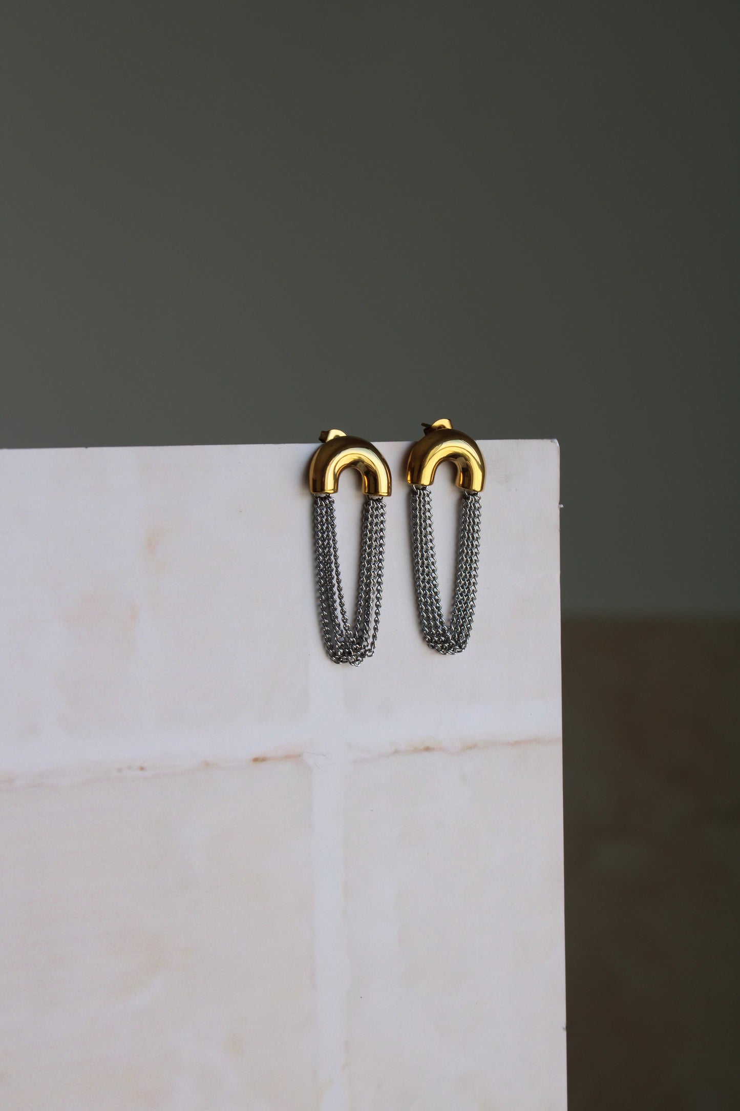 Pendientes Fugo