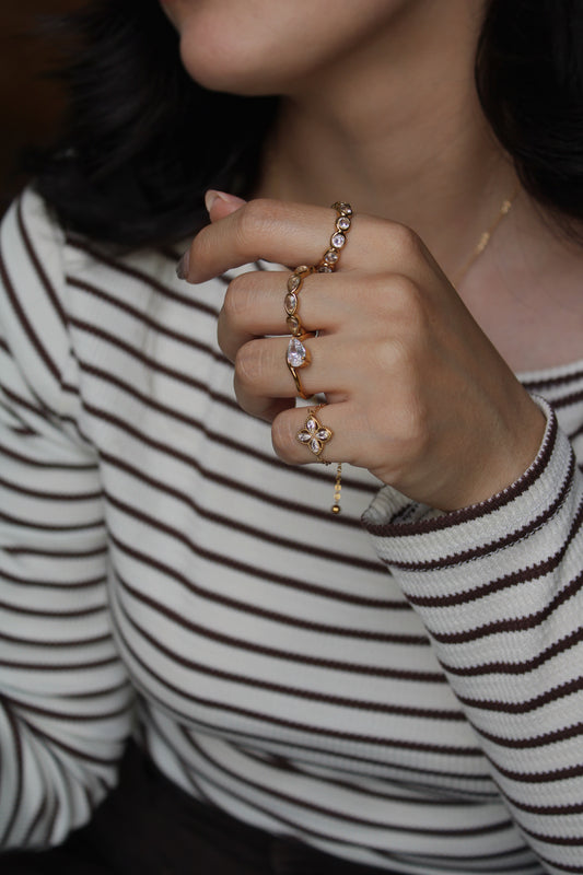 Anillo Gin (Ajustable con Cadena Deslizable)