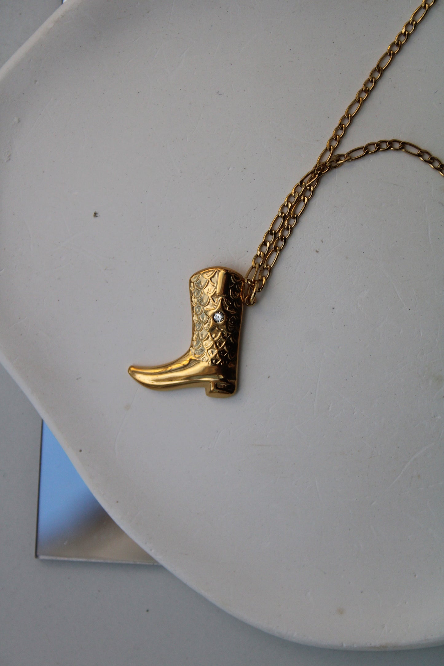 Collar Bota