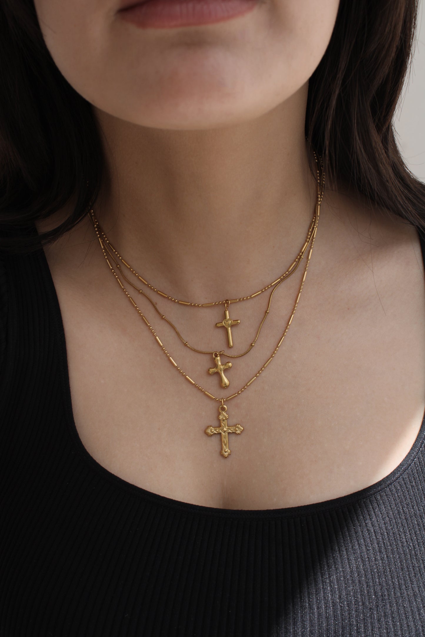 Collar con cruz