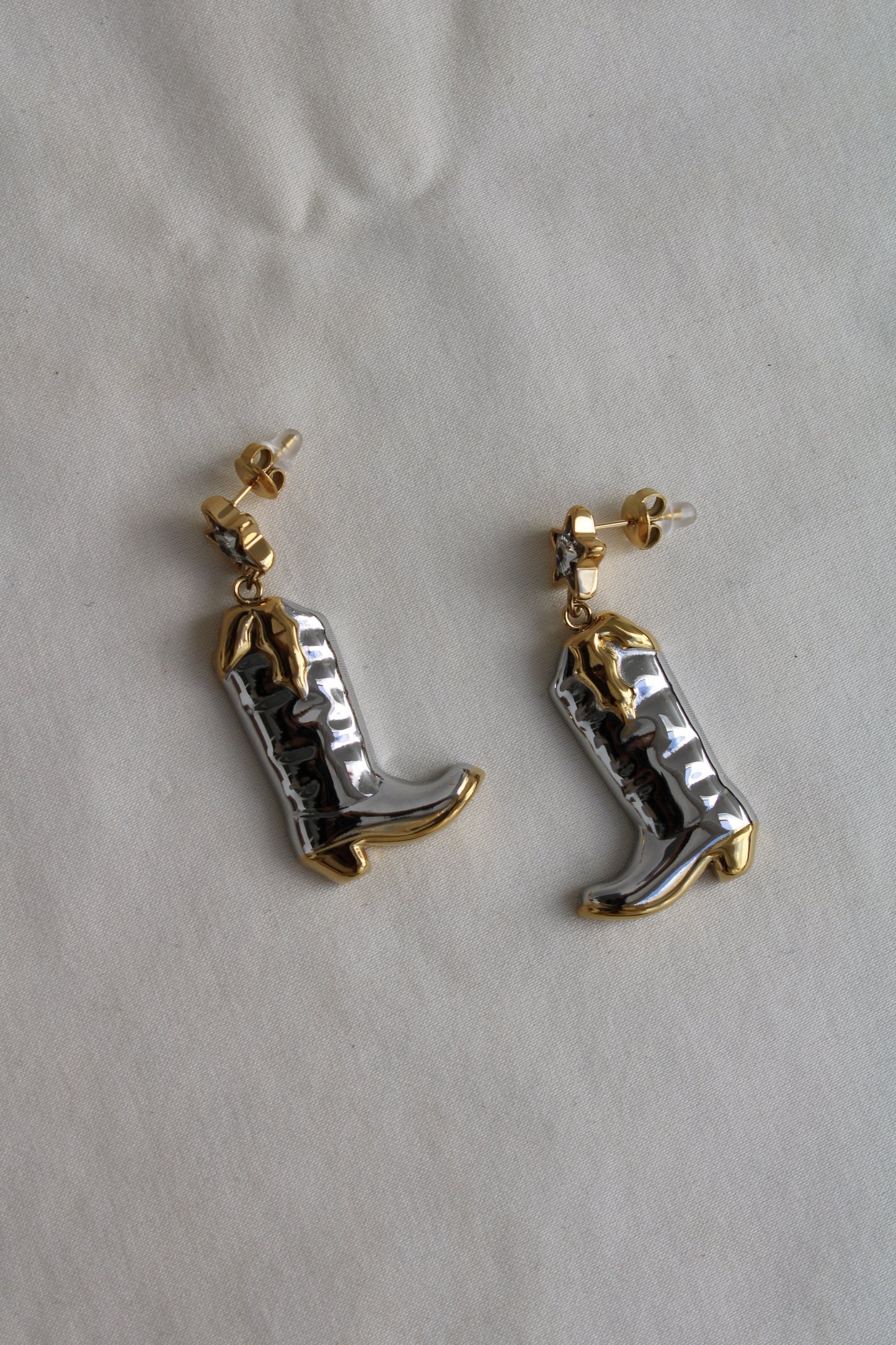 Pendientes Western
