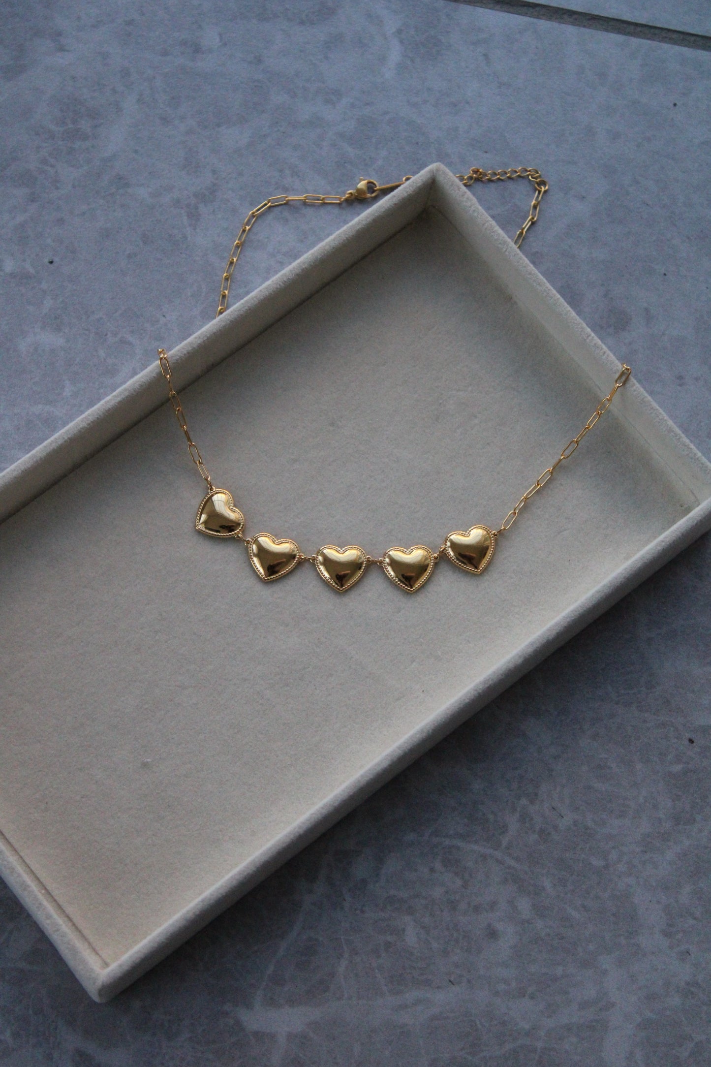 Collar Incondicional