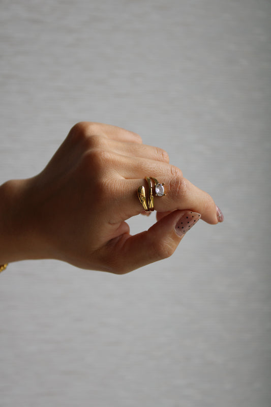 Anillo Gada