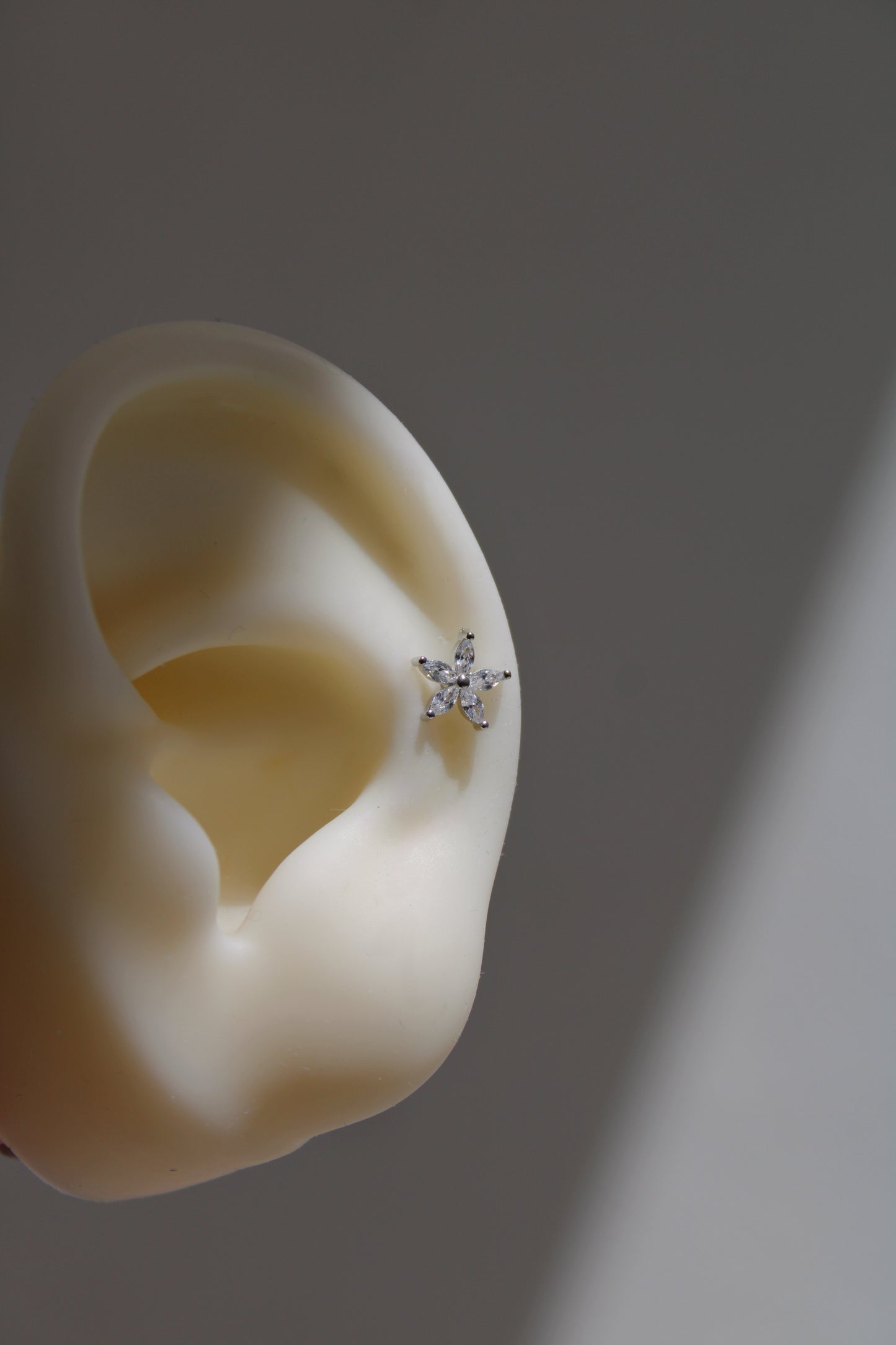 Pieza estrella zirconia #15