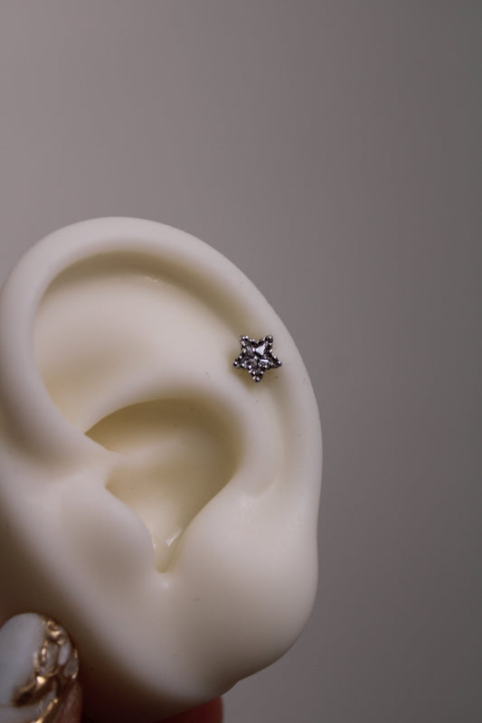 Pieza piercing estrella zirconia