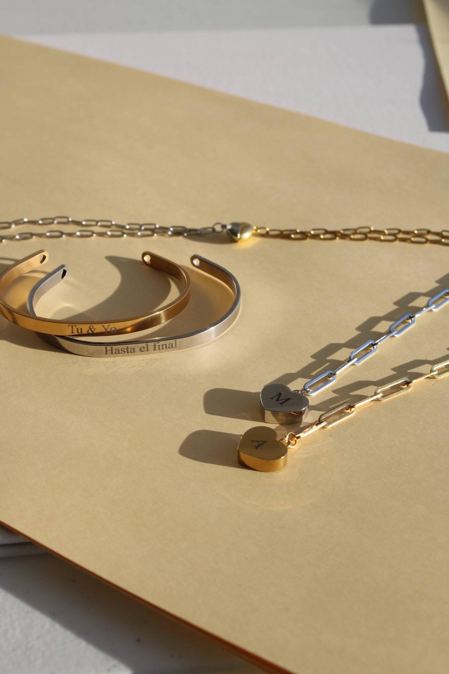Pulsera ajustable láser