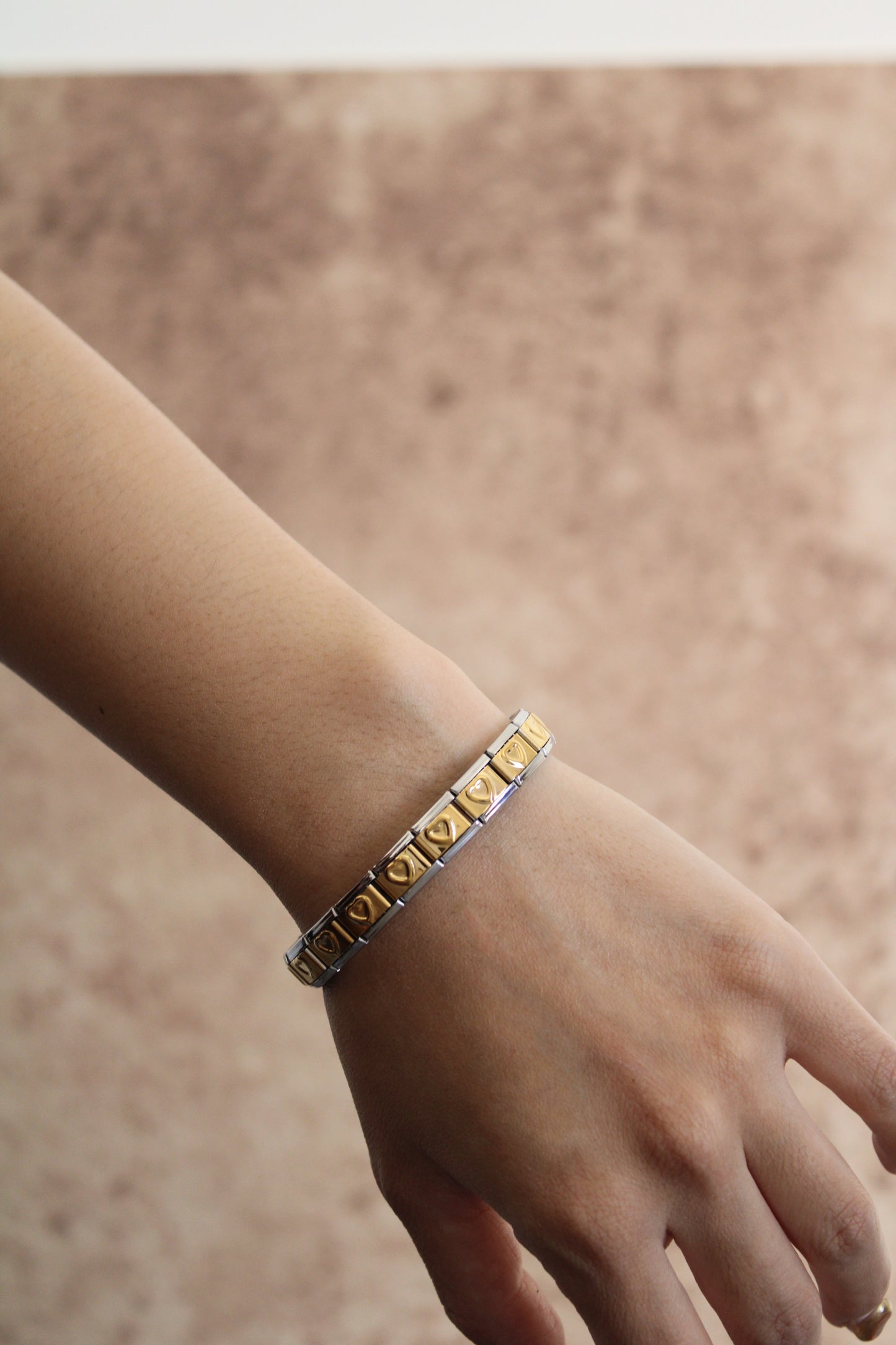 Brazalete italiano corazones