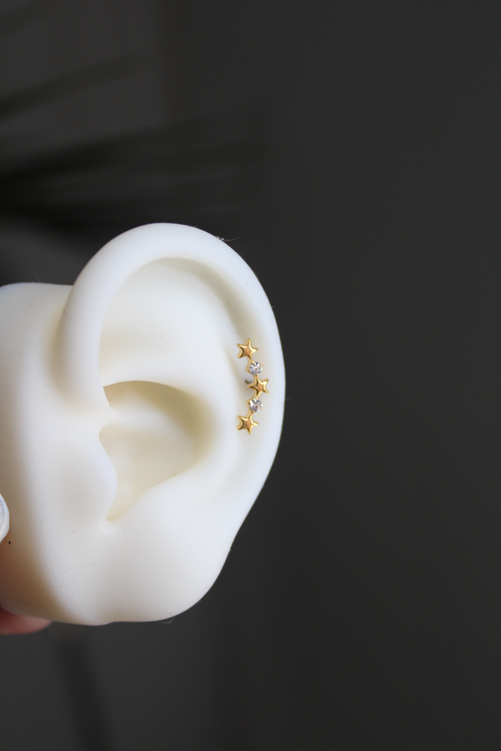 Piercing Titanio ASTM F136 (dorado)