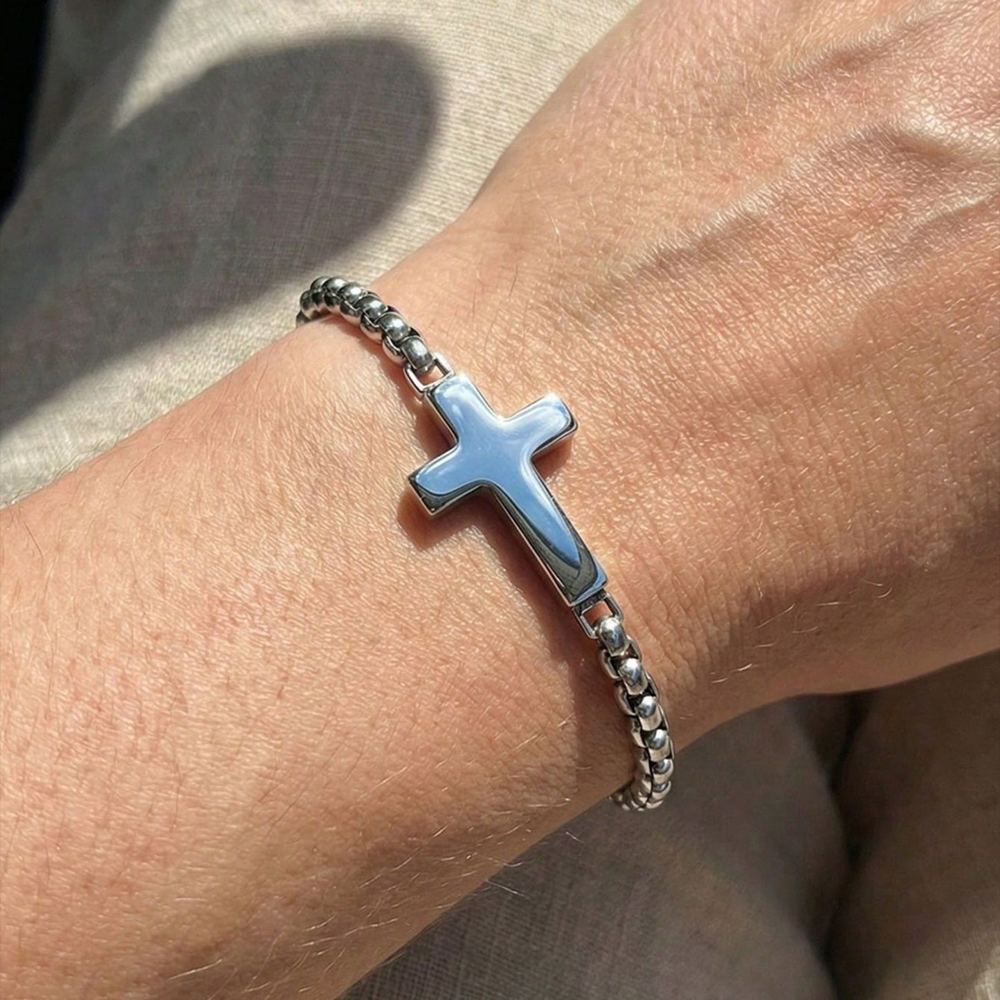 Brazalete cruz caballero