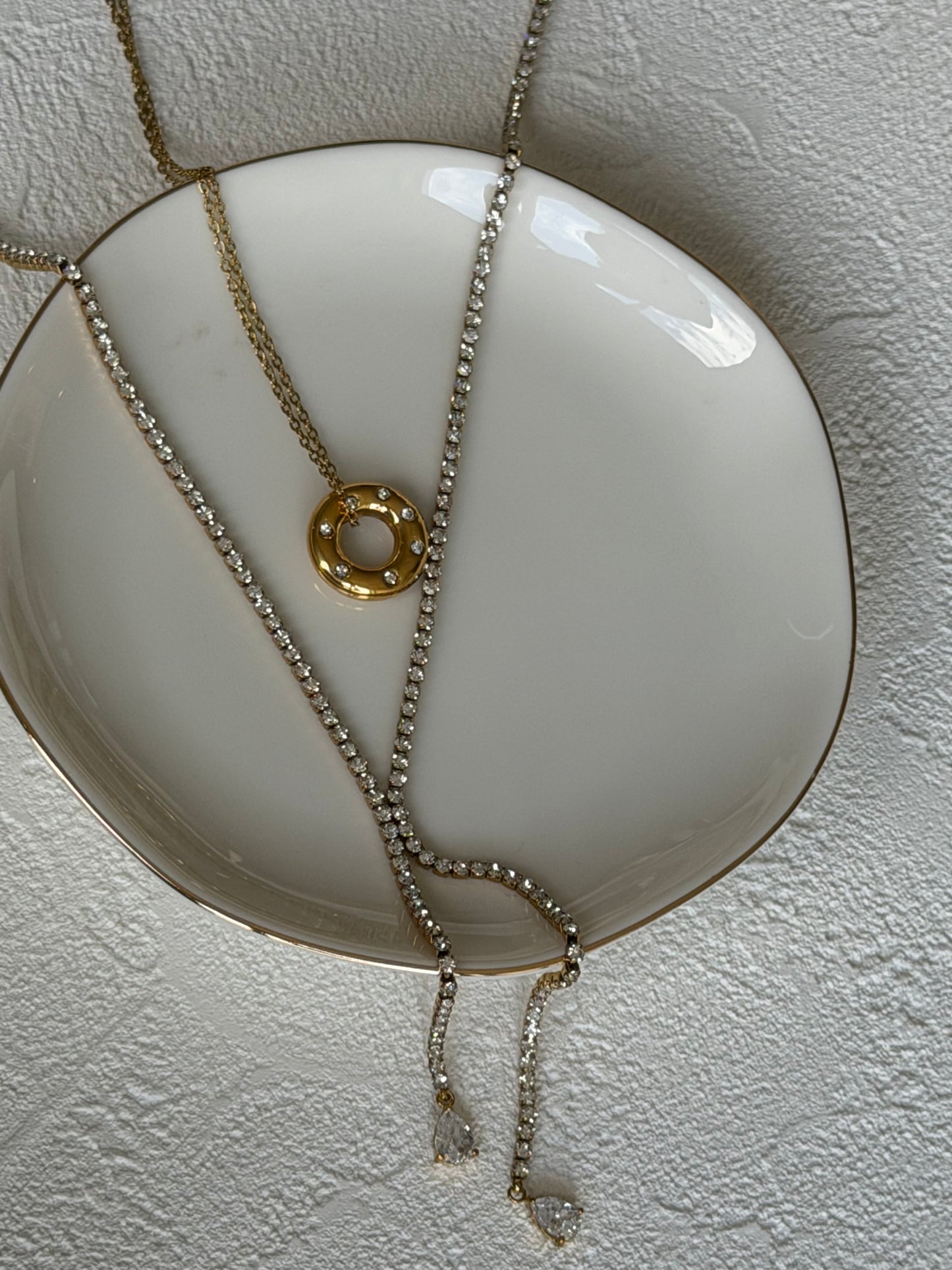 Collar Donishi