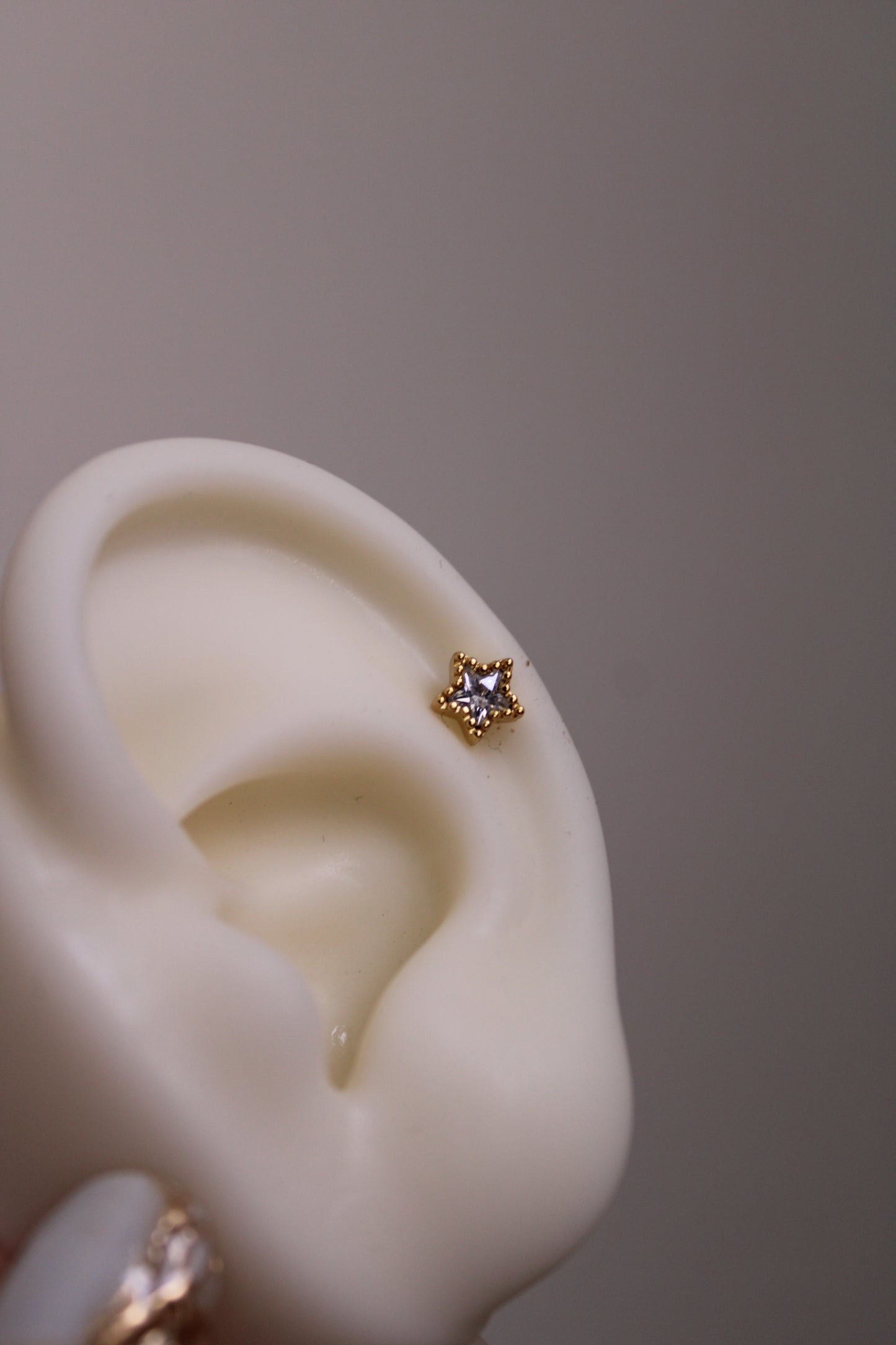 Pieza piercing estrella zirconia