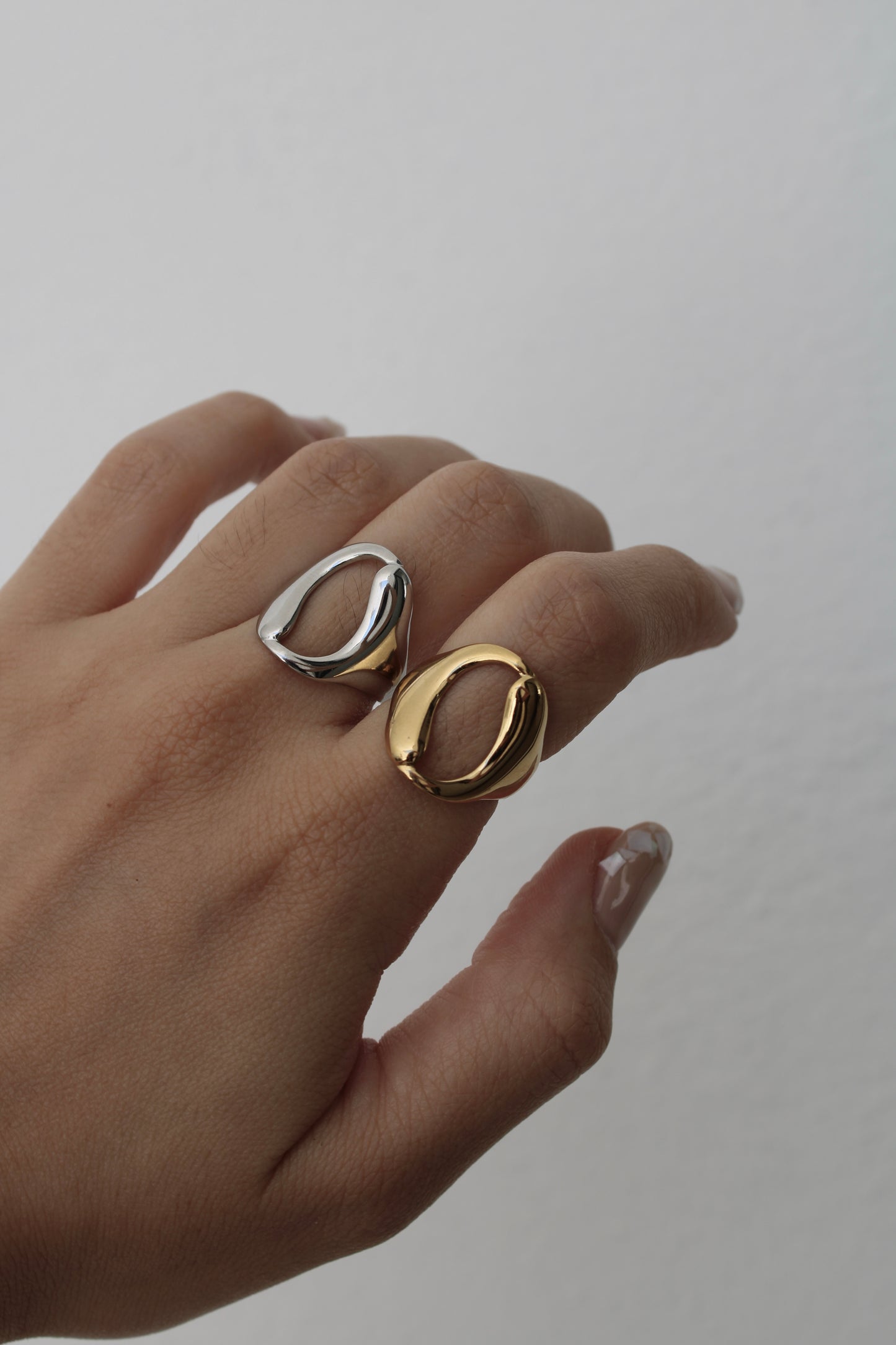 Anillo Lada