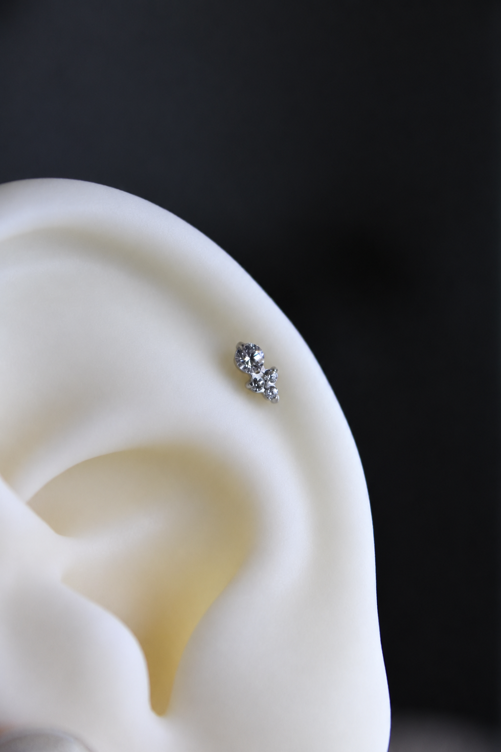 Piercing Titanio ASTM F136 (plata)