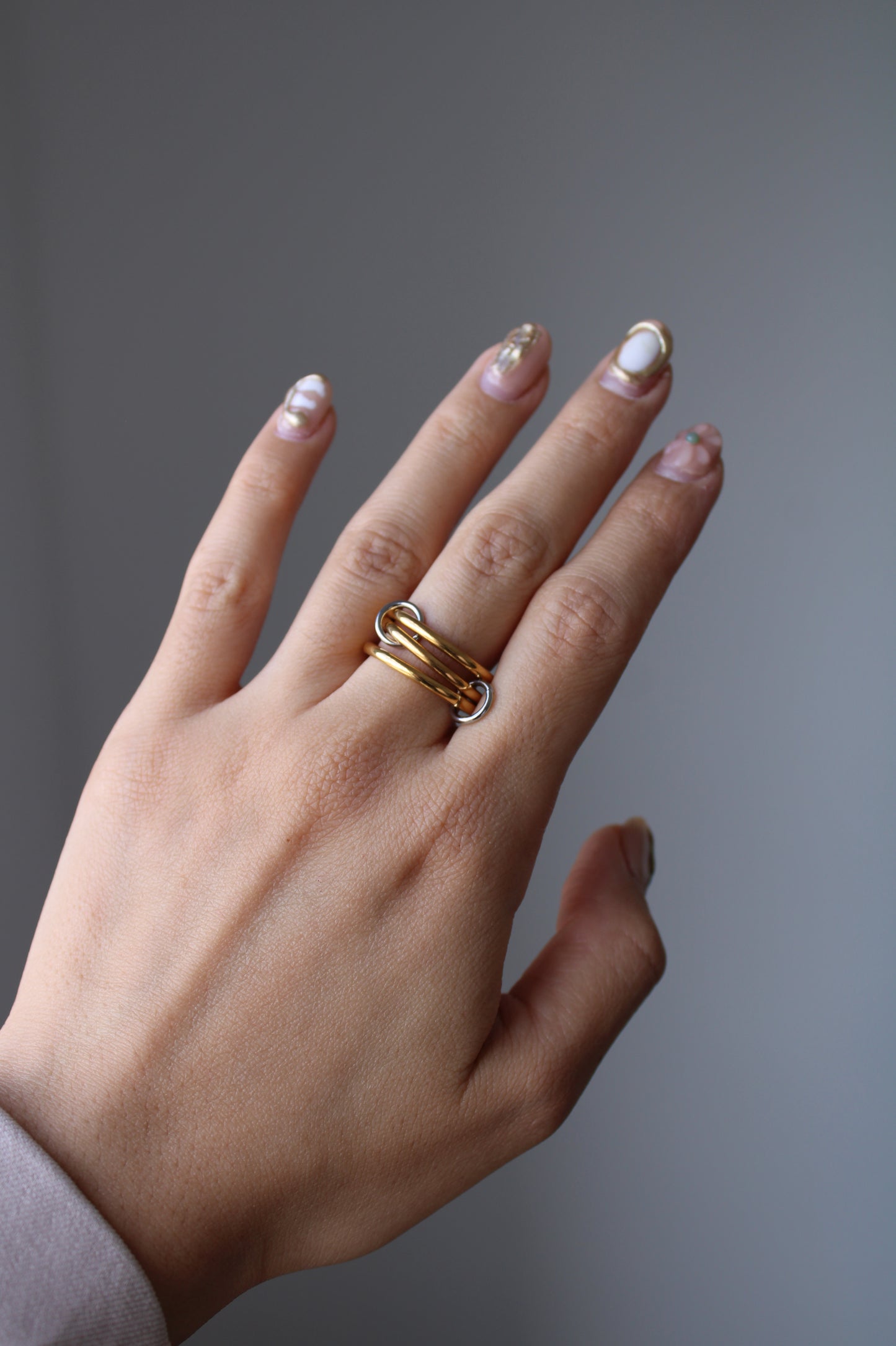 Anillo Chomper