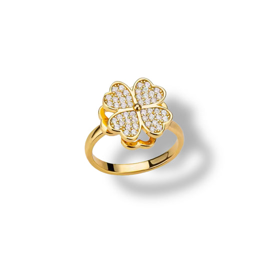 Anillo trébol (giratorio)