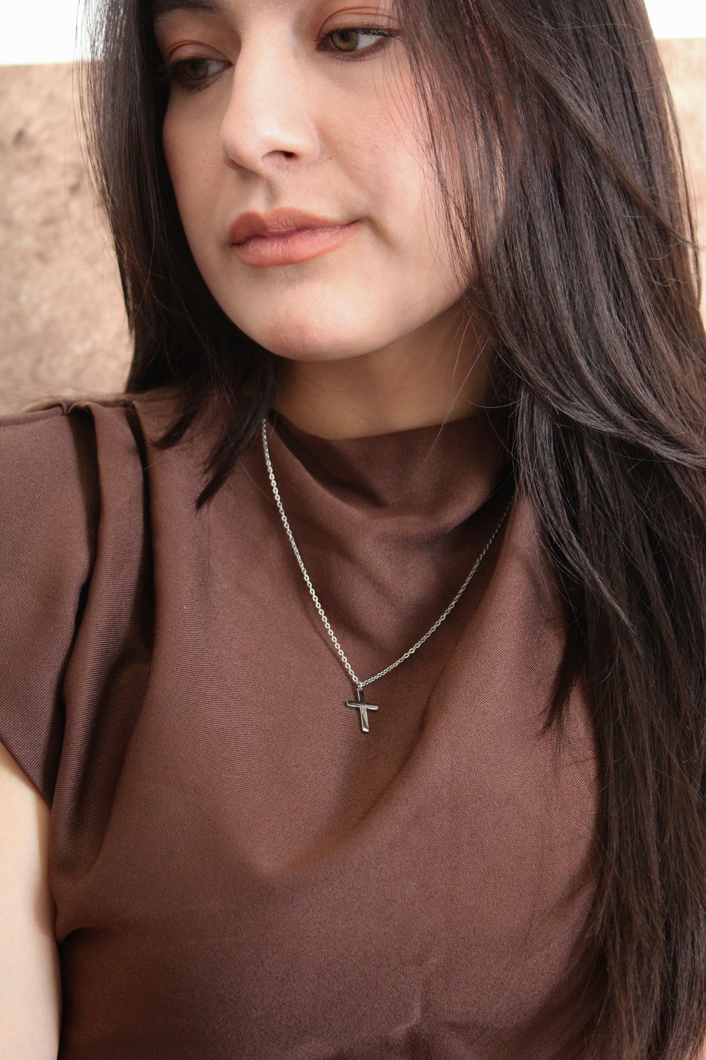 Collar Cruz pequeña