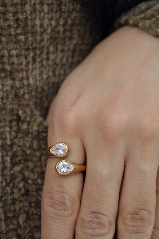 Anillo Bucle Dorado