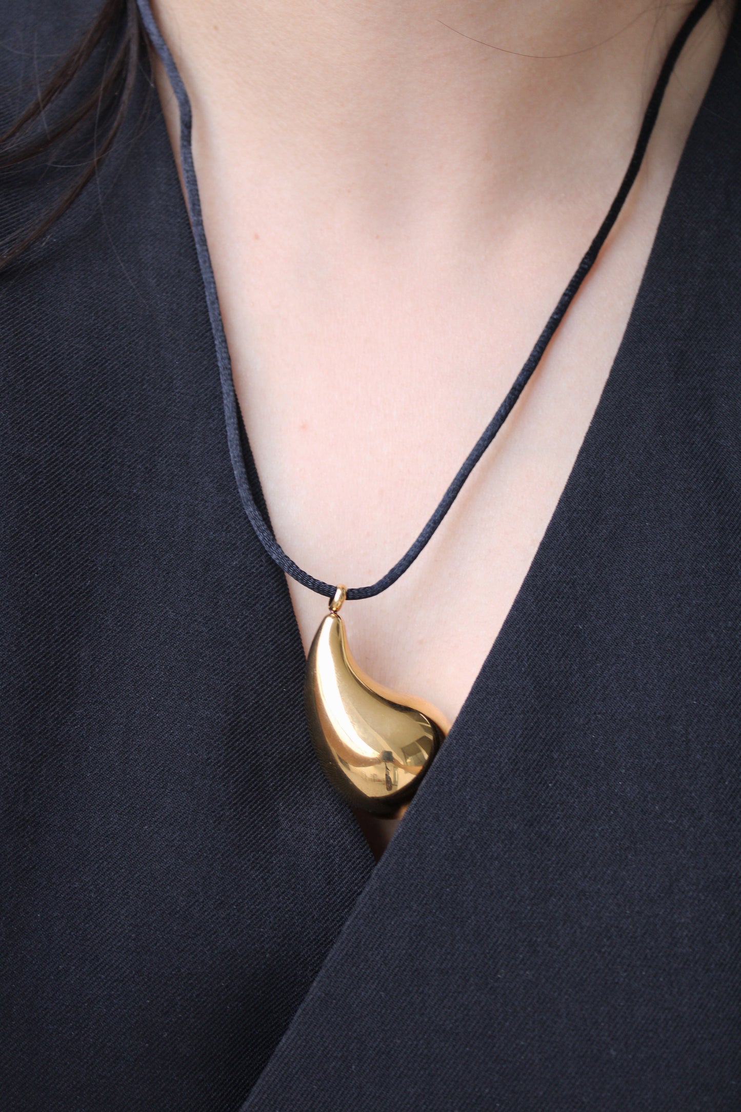 Collar Vela