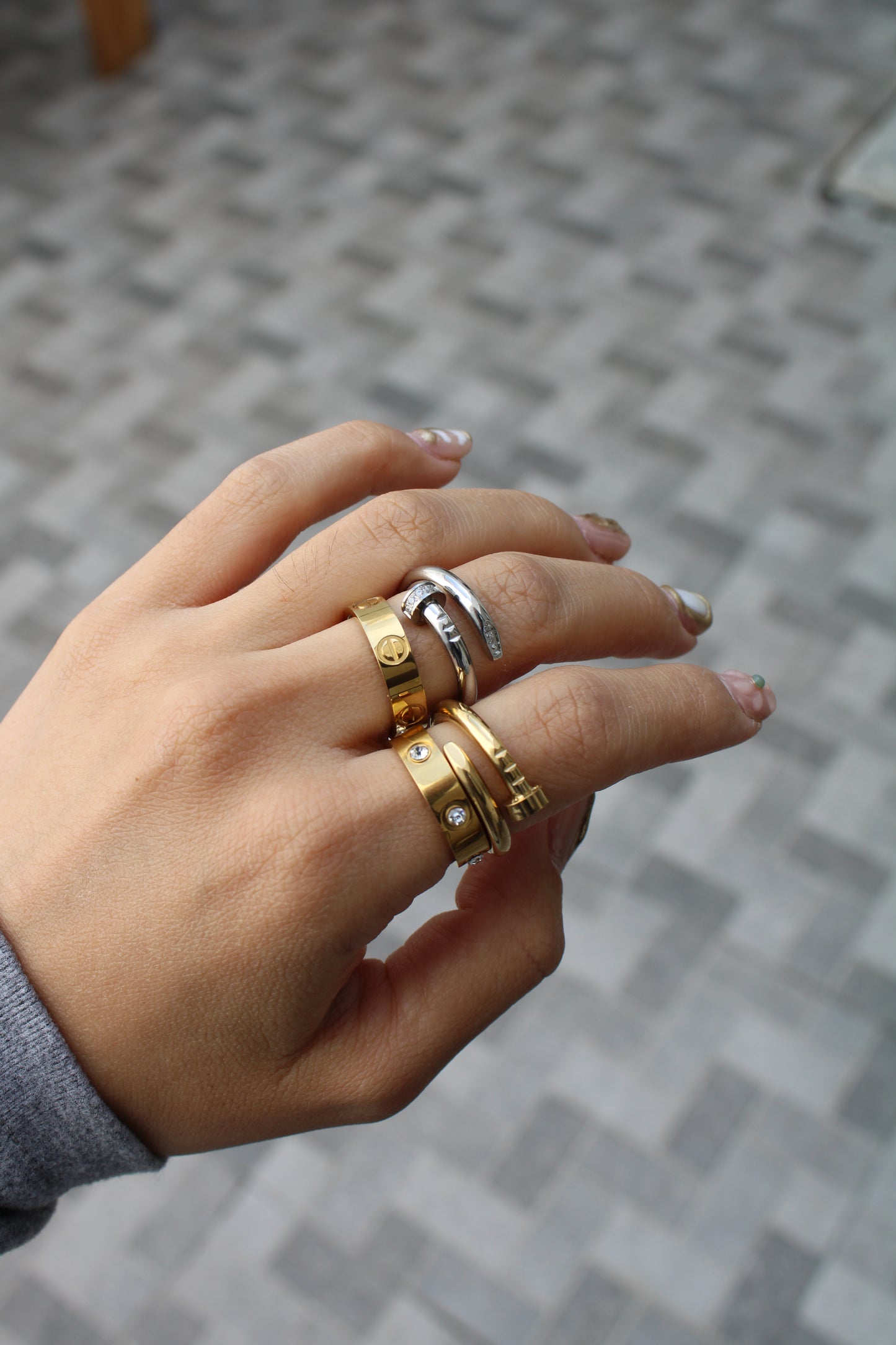 Anillo Carter