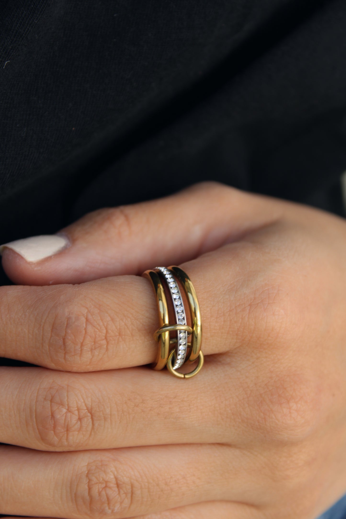 Stack ring Sado